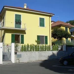 La Casa Delle Rose With Air Conditioning 2*, La Spezia Italie